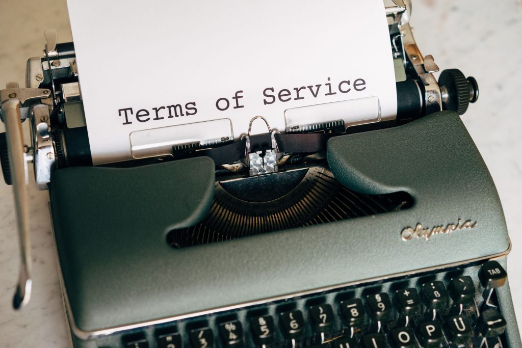 SEO News: Google announces fix to address AI-generated spam in Discover, Google begins rolling out annotations in Search Console, Google adds AI-driven shopping features for U.S. holiday season